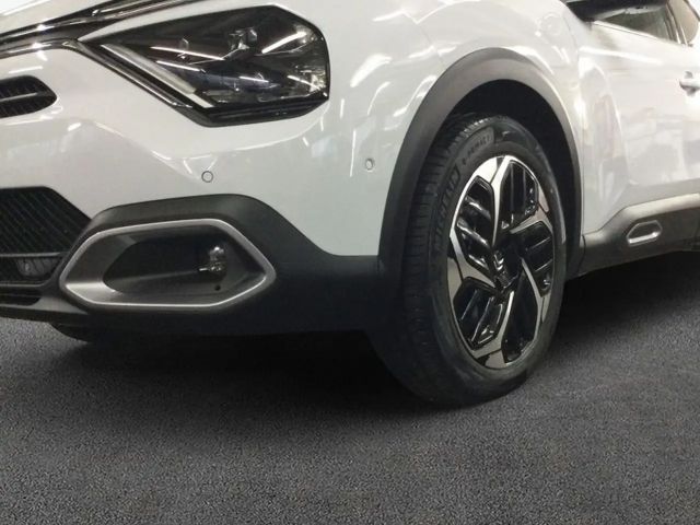 Citroen C4 X