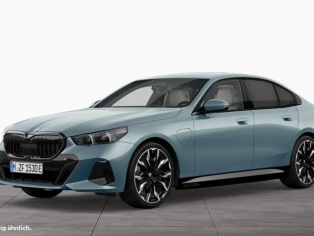 BMW 550 e xDrive Limousine M Sportpaket Pro Harman/Kardon 2025 Hybride / Benzine