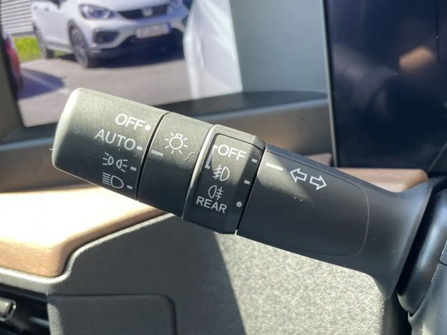 Honda e