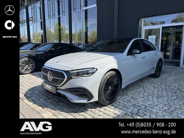 Mercedes-Benz E 300 E 300 de 4M Hybrid AMG Superscreen Pano HuD AHK 2026 Hybride / Diesel