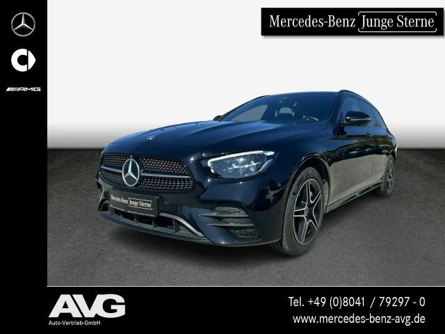 Mercedes-Benz E 300 E 300 e T-Modell AMG 360-Grad AHK Night LED 2022 Hybride / Benzine