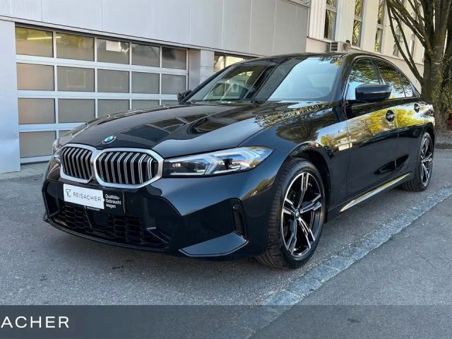 BMW 320 i xDrive Lim M Sport,LCPro.HuD,ACC,adLED 2025 Benzine