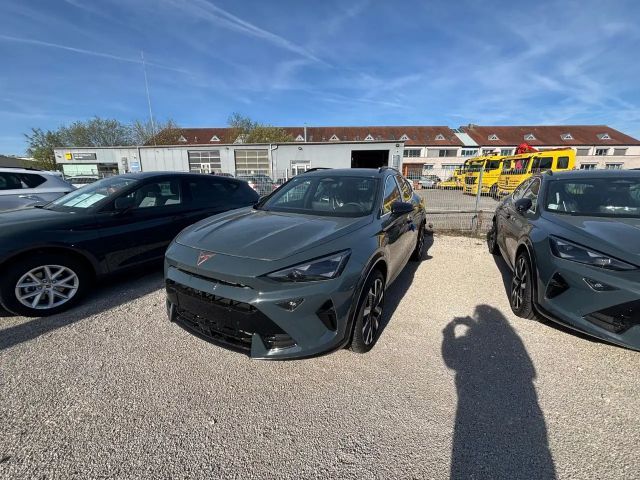 Cupra Formentor VZ 2.0 TSI 195 kW,SHZ,Navi 2026 Benzine