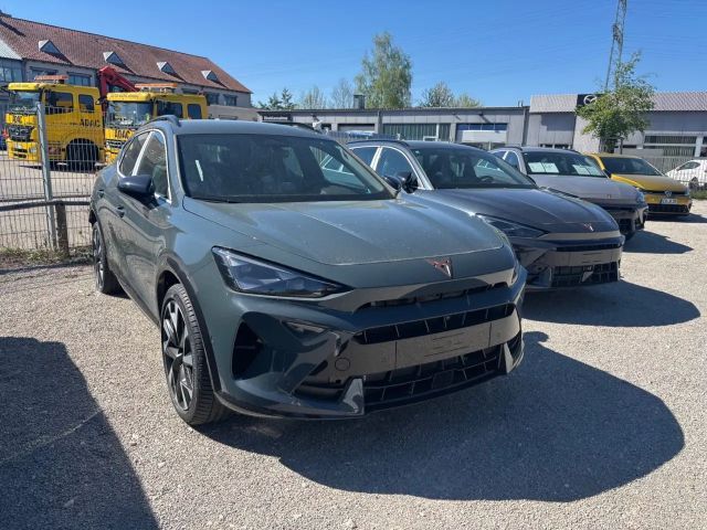 Cupra Formentor VZ 2.0 TSI 195 kW,Kamera,Navi 2026 Benzine
