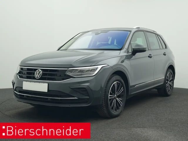 Volkswagen Tiguan 2.0 TDI DSG Active 5-J-GAR AHK NAVI KAMERA SITZH 2022 Diesel