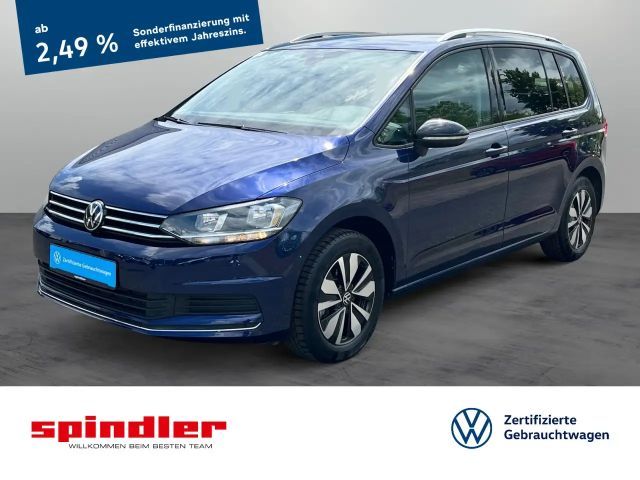 Volkswagen Touran Comfortline 1.5 TSI / Navi, CarPlay, RFK 2025 Benzine