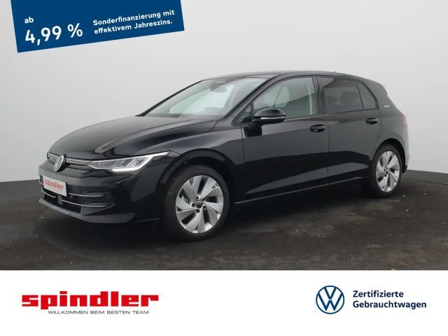 Volkswagen Golf Life 1.5 eTSI DSG/ LED, ACC, Navi, RFK, SHZ 2025 Benzine