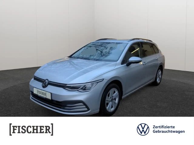 Volkswagen Golf Variant VIII 1.5 eTSI DSG Life LED Navi AHK SHZ PDC ACC 2023 Benzine