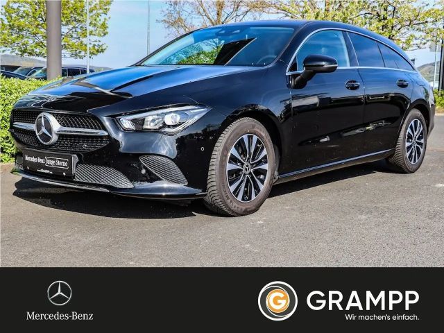 Mercedes-Benz CLA 180 Progressive LED/Kamera/Navi 2022 Benzine