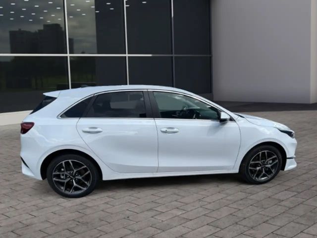 Kia Ceed / cee'd