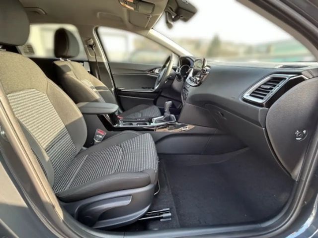 Kia Ceed / cee'd