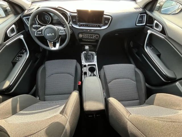 Kia Ceed / cee'd