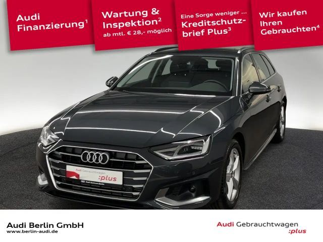 Audi A4 Advanced 35 TFSI S tr. LED RFK NAVI 2023 Benzine
