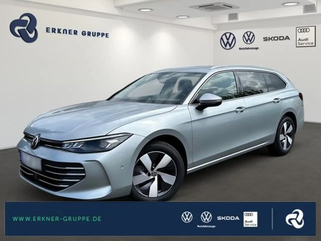 Volkswagen Passat 1.5eTSI DSG Business GJR+SHZ+AHK+ 2025 Benzine