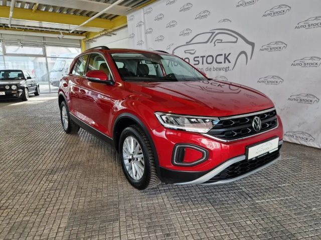 Volkswagen T-Roc 1.0 TSI Life LED PDC Navi Sitzheiz. App Co 2023 Benzine