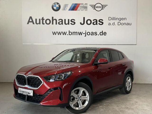 BMW X2 sDrive20i |Glasdach |Head-Up Display |18 " LMR 2025 Benzine