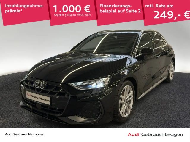 Audi A3 S line 35 TFSI Kamera LED Navi virt 2024 Benzine