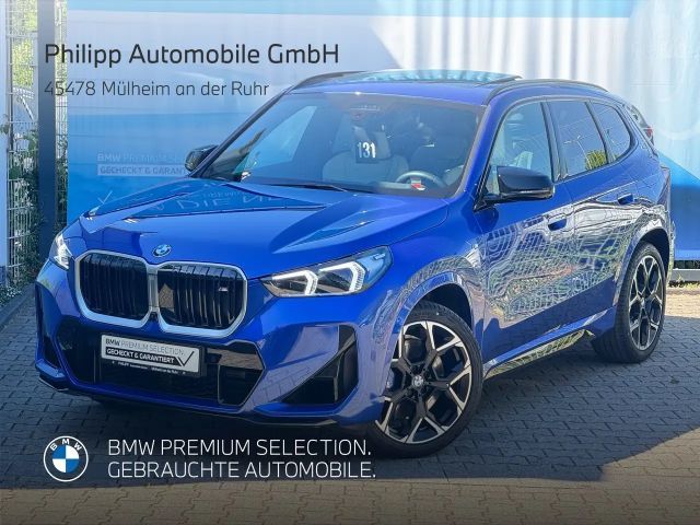 BMW X1 M35i xDrive M Sport PANO AHK HuD DA-Pro h&k  360° 2025 Benzine