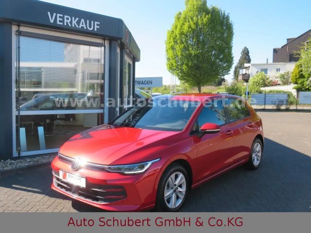 Volkswagen Golf Lim. 1.5 eTSI Life 2024 Benzine