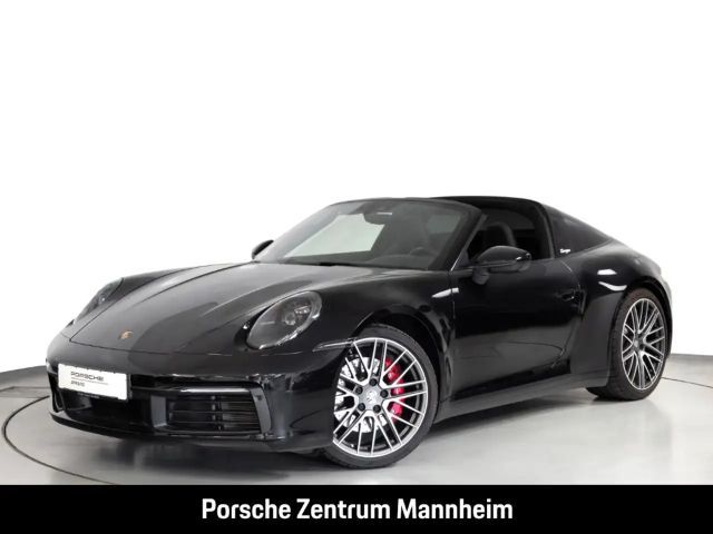 Porsche 992 Targa 4S Sportabgas HA-Lenkung Matrix Bose Privacy 2021 Benzine