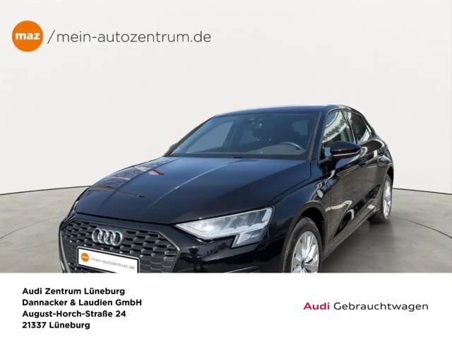 Audi A3 Sportback 40 1.4 TFSI e Alu LED AHK Navi APS uvm. 2022 Hybride / Benzine