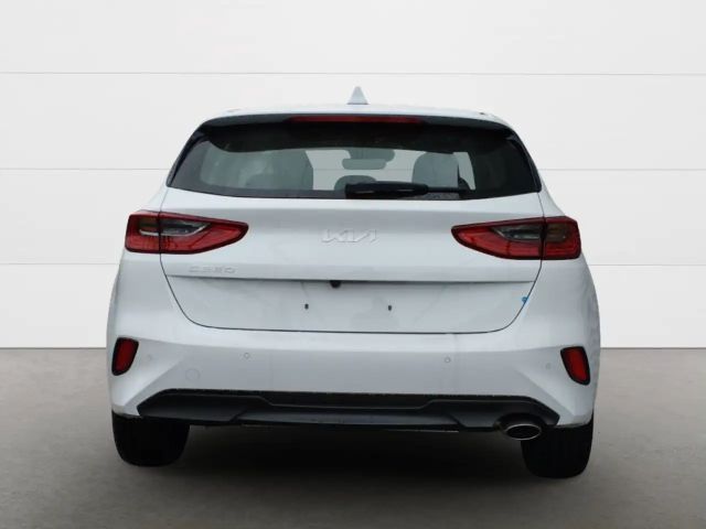 Kia Ceed / cee'd
