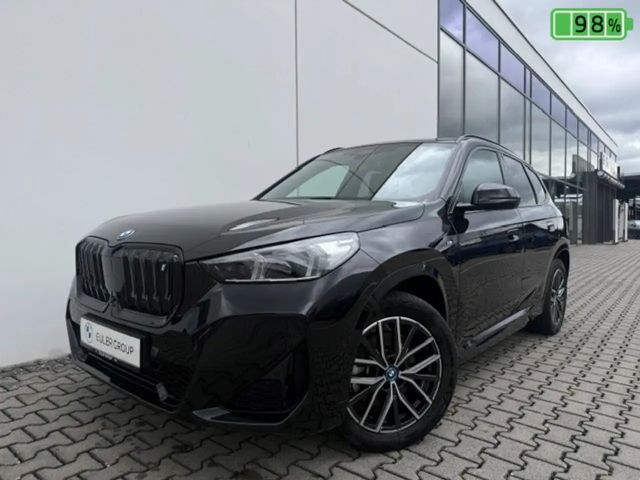 BMW iX1 XDrive30 M-Sport SHZ Parkass+ H/K LCProf 2023 Elektrisch