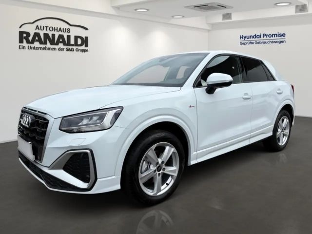 Audi Q2 35 TFSI S line++GARANTIE 10/28+NAVI!+WIE NEU 2025 Benzine