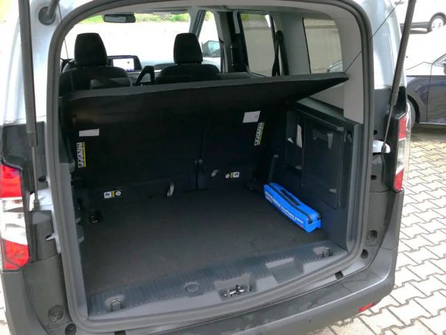 Ford Tourneo
