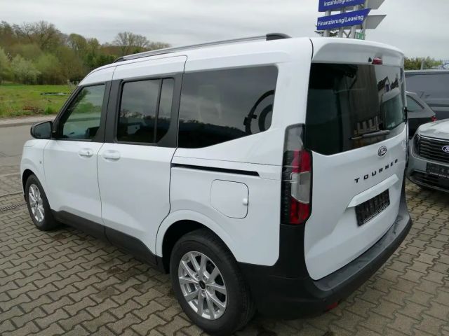 Ford Tourneo