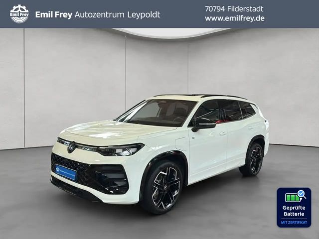 Volkswagen Tayron 1.5 eHybrid DSG R-Line HUD Pano 2025 Hybride / Benzine