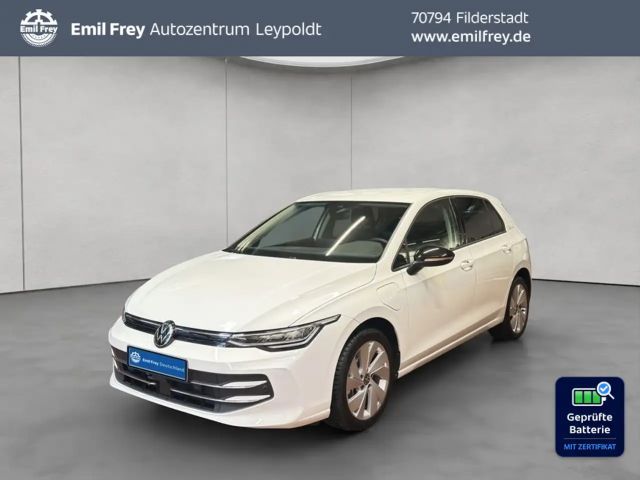 Volkswagen Golf 1.5 eHybrid DSG Goal 2025 Hybride / Benzine