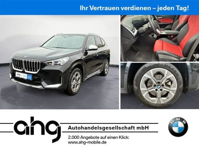 BMW X1 xDrive23i Steptronic Panorama Head-Up X-Line 2022 Benzine