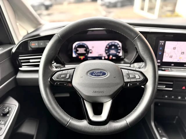 Ford Grand Tourneo