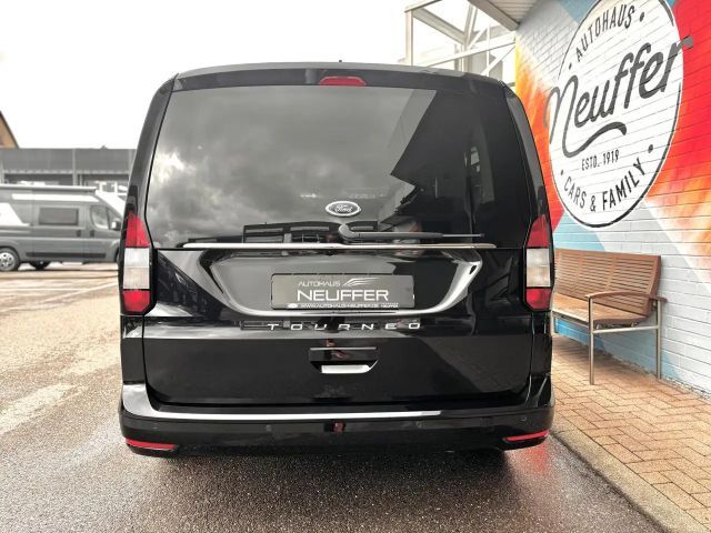 Ford Grand Tourneo