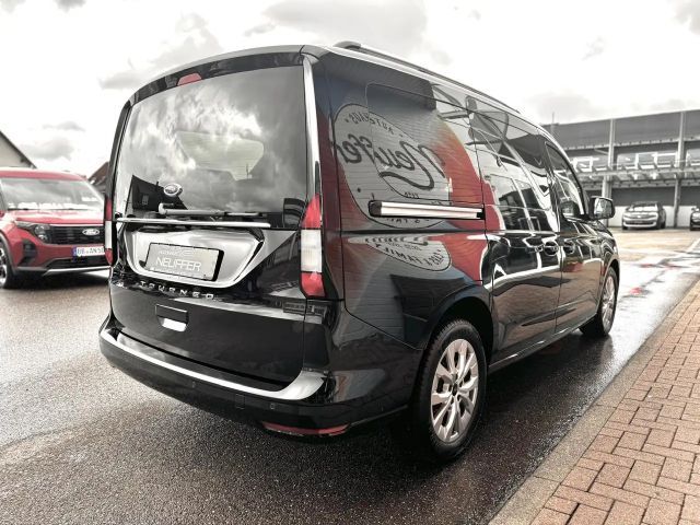 Ford Grand Tourneo
