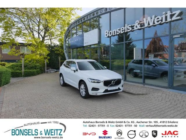 Volvo XC60 B4 MOMENTUM PRO DIESEL AWD AUTOMATIK Navi Leder Di 2021 Diesel