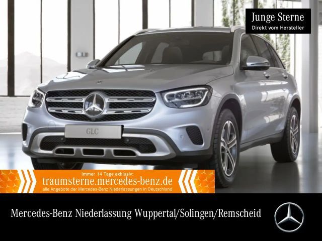 Mercedes-Benz GLC 300 e 4M 360+LED+SPUR+TOTW+KEYLESS+9G 2022 Hybride / Benzine