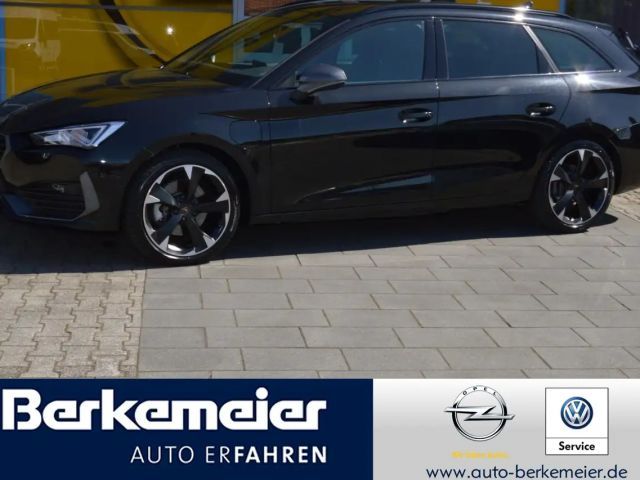 Cupra Leon Sportstourer e-Hybrid NAVI / SHZ / KAMERA / ACC 2024 Hybride / Benzine