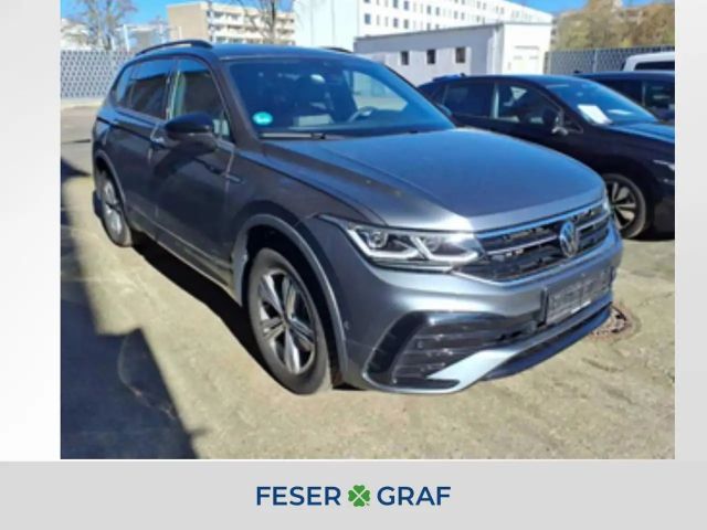 Volkswagen Tiguan Allspace R-Line 2.0 TSI DSG IQ.DRIVE/AHK/APP/Kamera 2025 Benzine