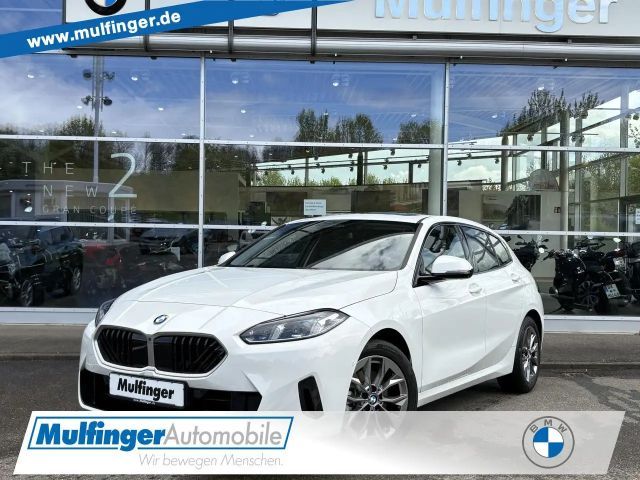 BMW 120 i HUD SurView PanoD.LiveProf.Sitzh.Ad-LED 17" 2025 Benzine