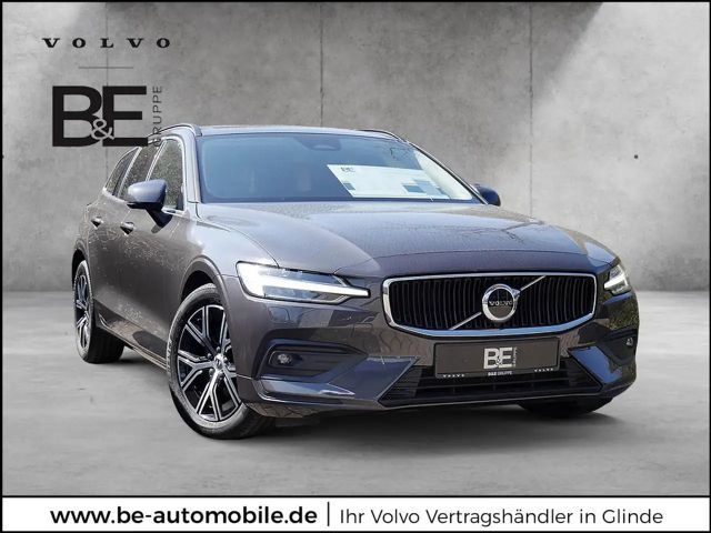 Volvo V60 B4 Core MEMORY PDC SHZ LEDER KAMERA LED 2023 Diesel