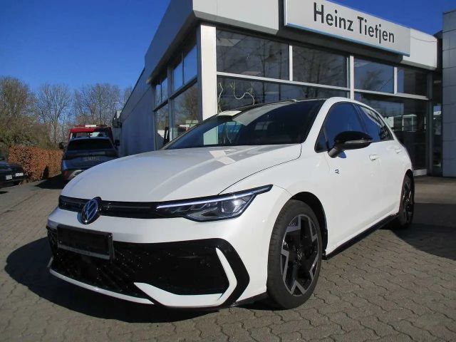 Volkswagen Golf VIII 1.5 TSI OPF R-Line 2025 Benzine