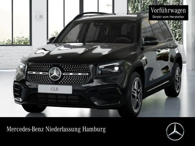 Mercedes-Benz GLB 220 4M AMG+NIGHT+PANO+360°+AHK+MULTIBEAM+19" 2026 Benzine