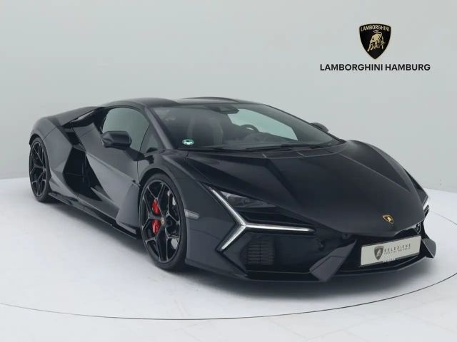 Lamborghini Revuelto I Lamborghini Hamburg 2024 Hybride / Benzine