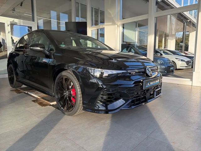 Volkswagen Golf GTI Clubsport*PANO,H&K,AKRA,LEDER,DCC,BLACK* 2025 Benzine