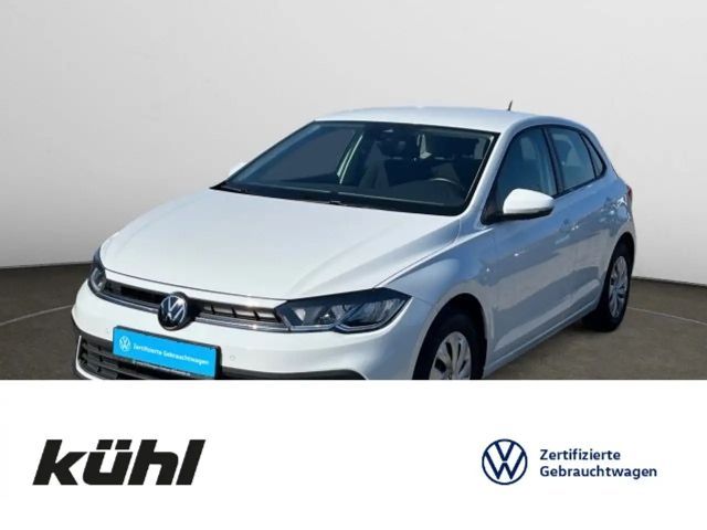 Volkswagen Polo VI 1.0 TSI Life Navi,SHZ., 2023 Benzine