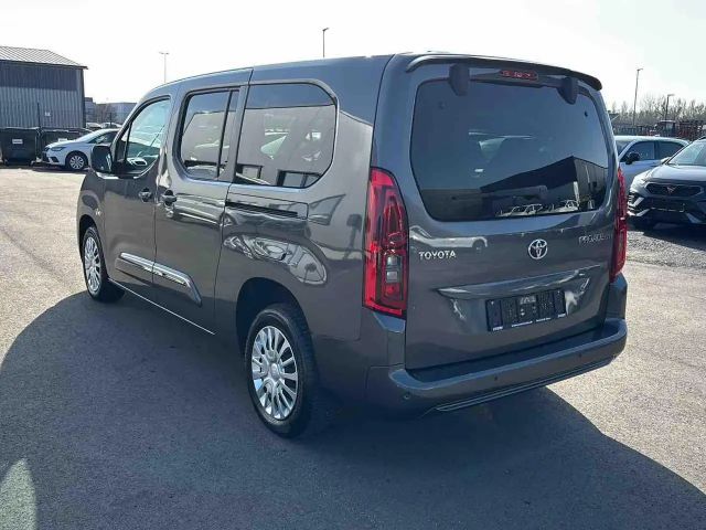 Toyota Proace City