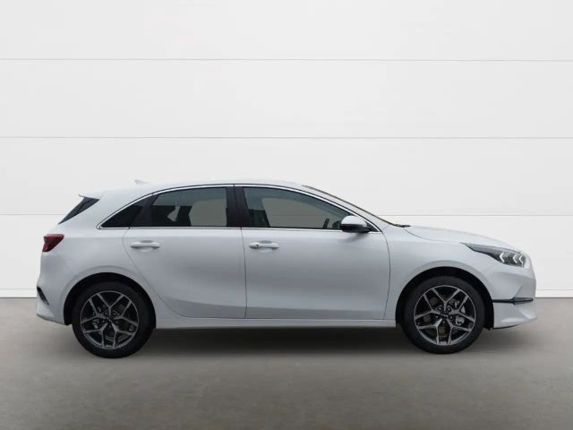 Kia Ceed / cee'd