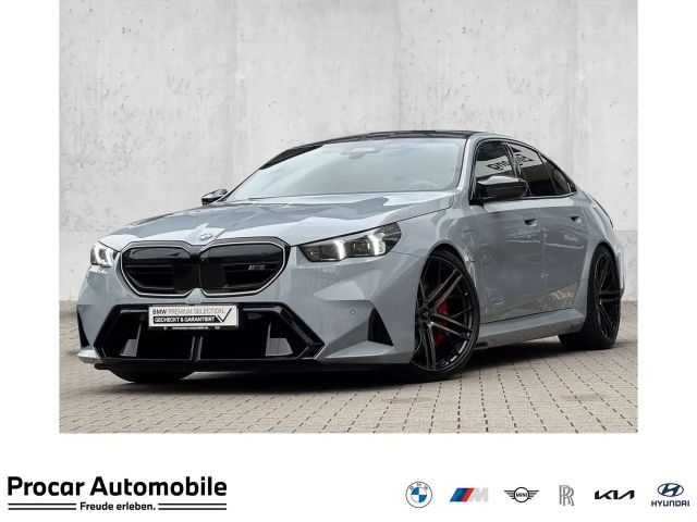 BMW M5 2024 Hybride / Benzine